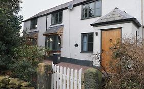 Holly Tree Cottage